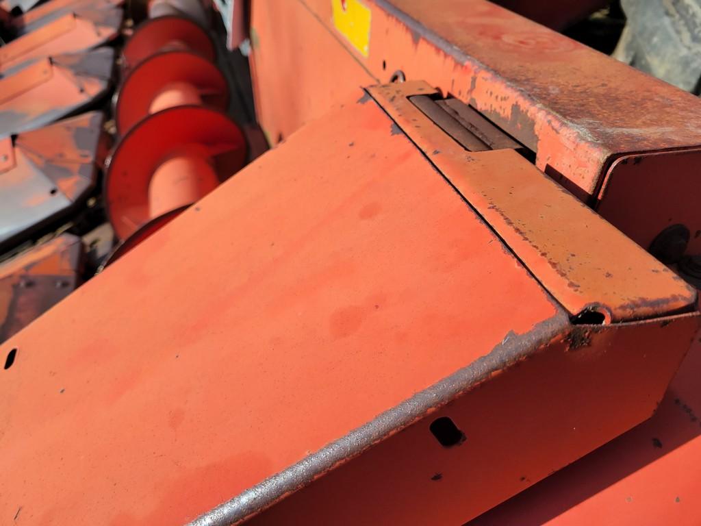 Massey Ferguson 863 Corn Head