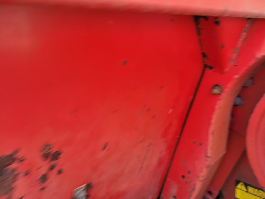 Massey Ferguson 863 Corn Head