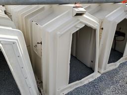 Calf-Tel  Calf Hutch