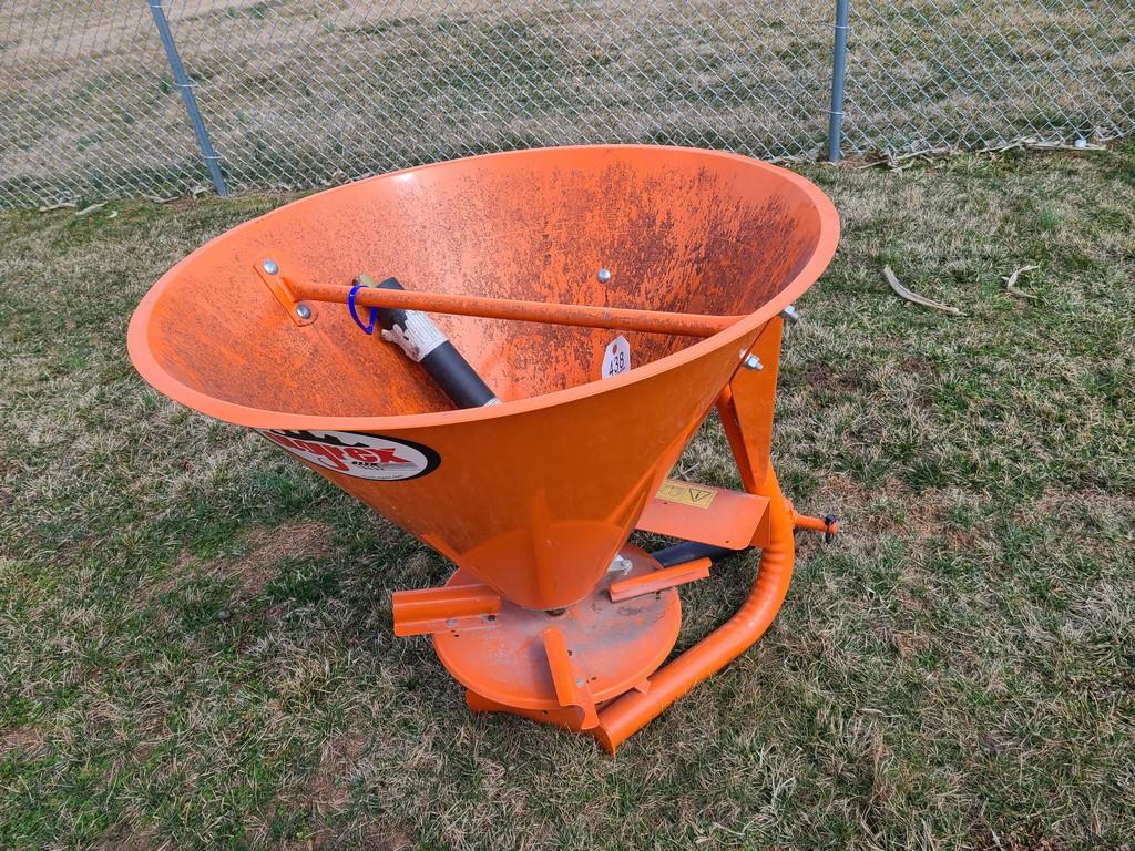 Agrex 150 Spinner Spreader