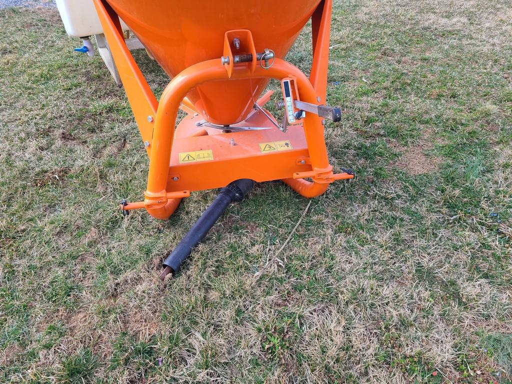 Agrex 150 Spinner Spreader