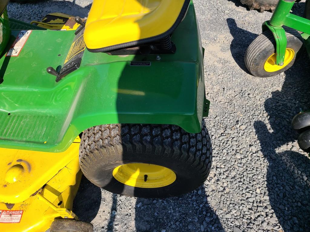 John Deere 185 Riding Tractor 'Ride & Drive'