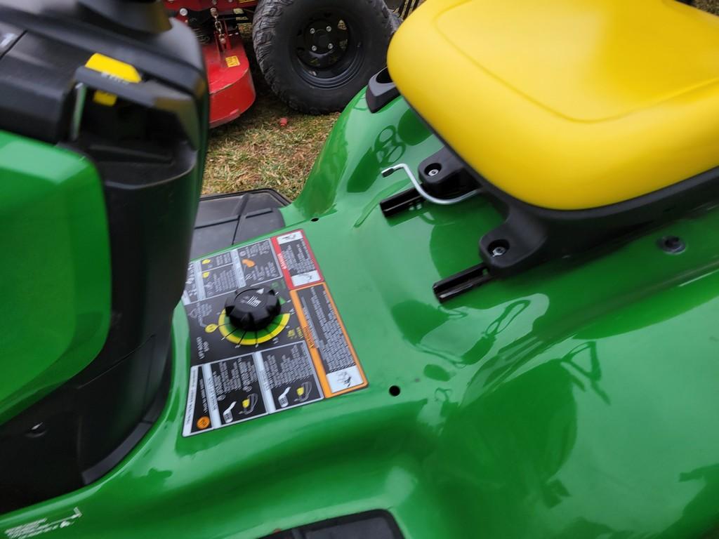 2022 John Deere X350 Riding Tractor 'Elite Ride & Drive'