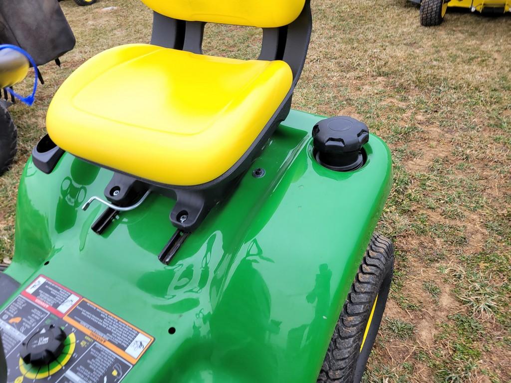 2022 John Deere X350 Riding Tractor 'Elite Ride & Drive'