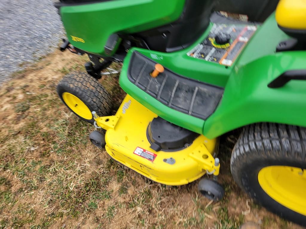 2018 John Deere X570 Riding Tractor 'Ride & Drive'