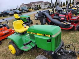 John Deere 318 Riding Tractor 'Runs & Operates'