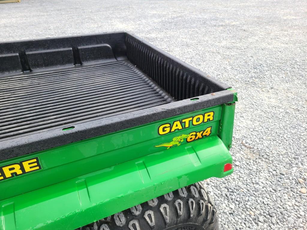 John Deere 6x4 Gator Utility Vehicle - NO TITLE 'Ride & Drive'