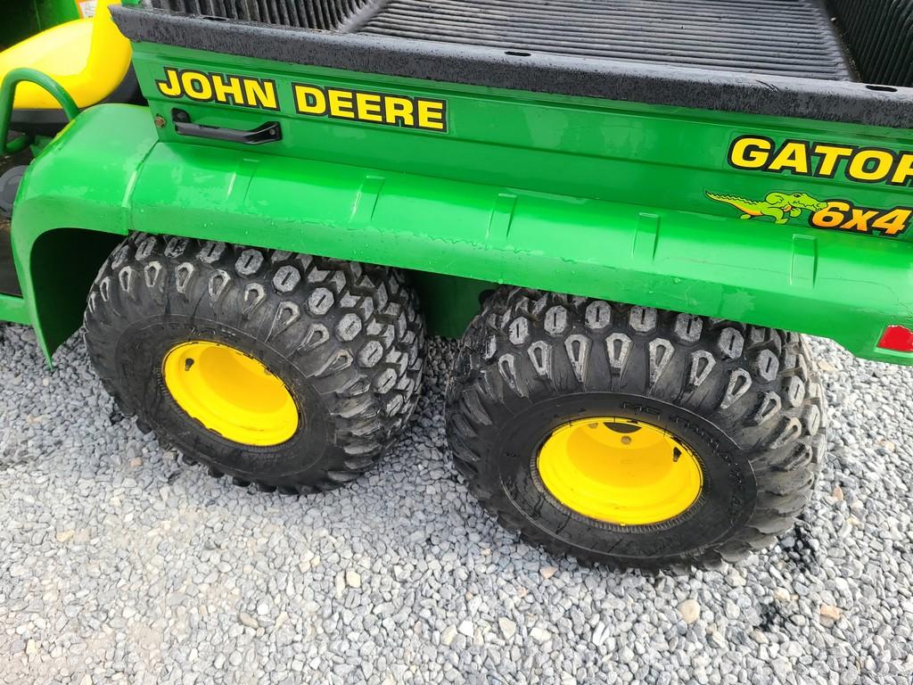 John Deere 6x4 Gator Utility Vehicle - NO TITLE 'Ride & Drive'