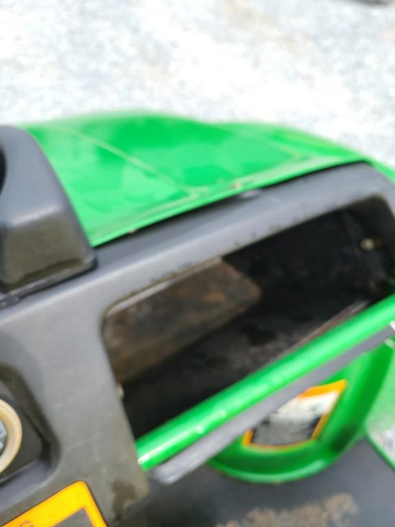 John Deere 6x4 Gator Utility Vehicle - NO TITLE 'Ride & Drive'