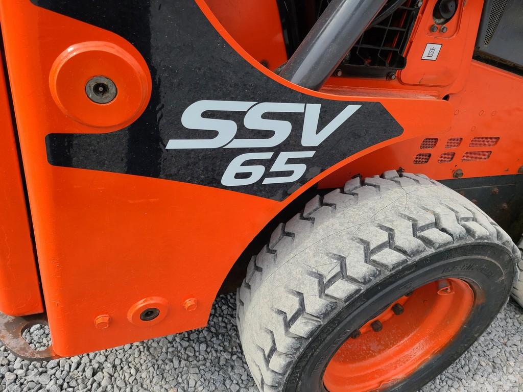 Kubota SSV65 Skid Steer 'Runs & Operates'