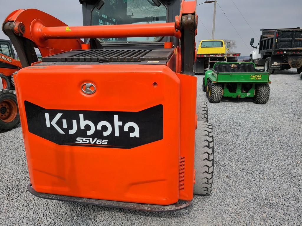 Kubota SSV65 Skid Steer 'Runs & Operates'