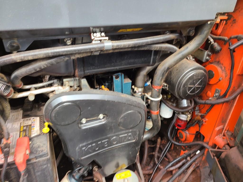 Kubota SSV65 Skid Steer 'Runs & Operates'