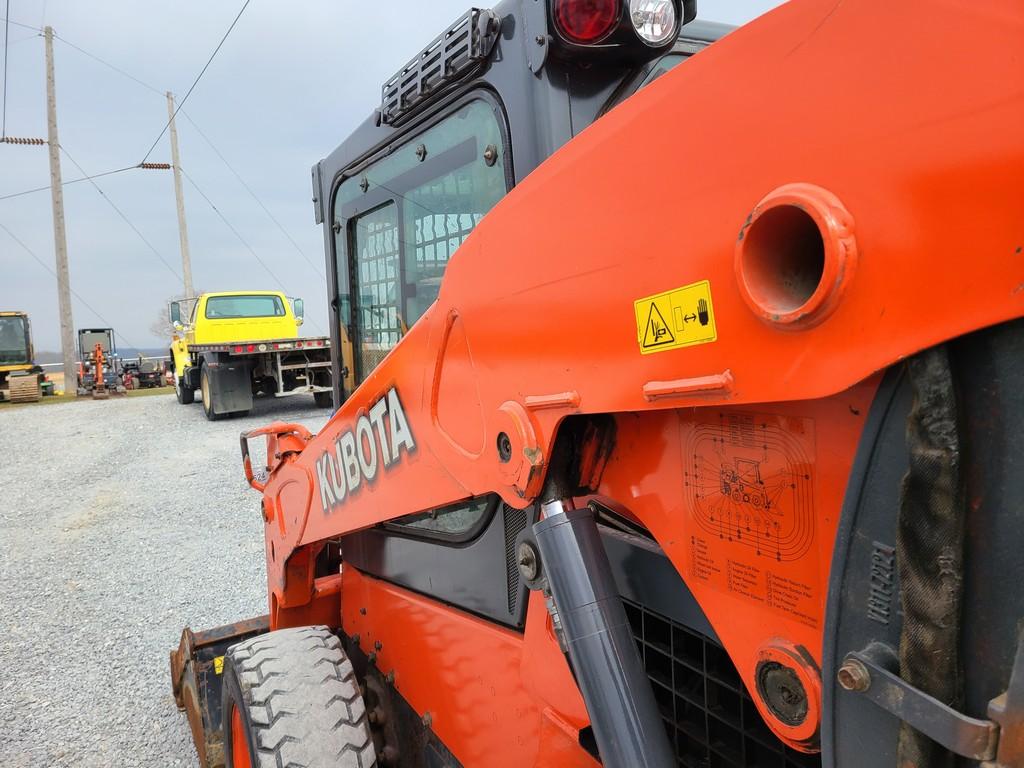 Kubota SSV65 Skid Steer 'Runs & Operates'