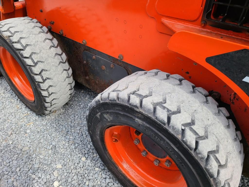 Kubota SSV65 Skid Steer 'Runs & Operates'