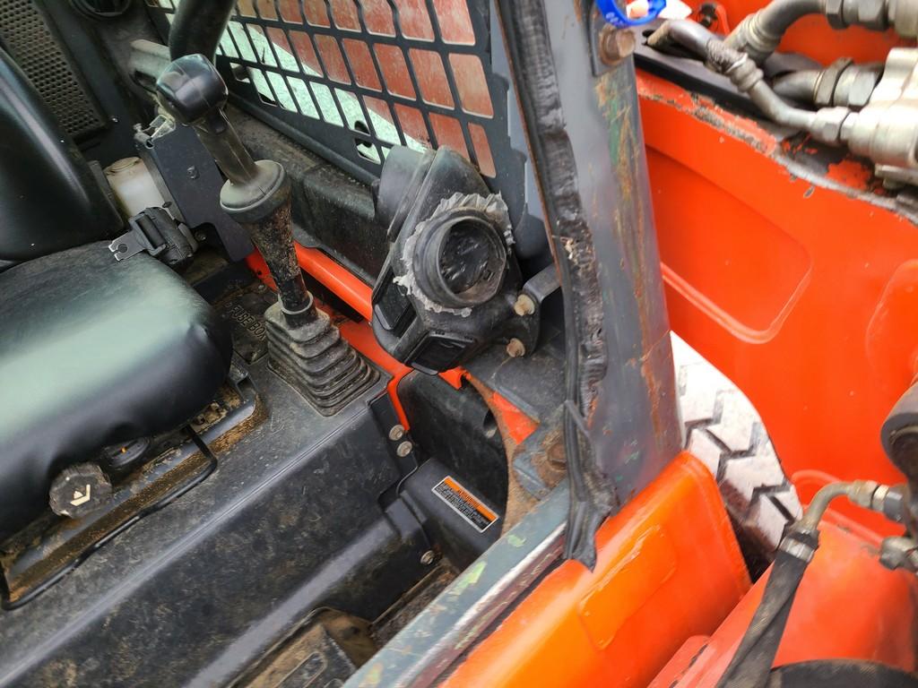 Kubota SSV65 Skid Steer 'Runs & Operates'