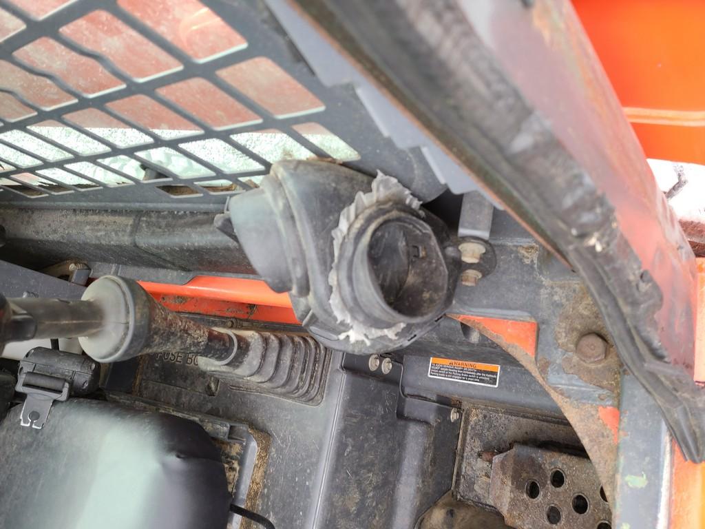 Kubota SSV65 Skid Steer 'Runs & Operates'