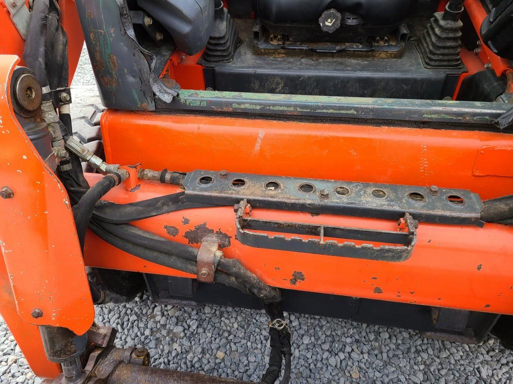 Kubota SSV65 Skid Steer 'Runs & Operates'