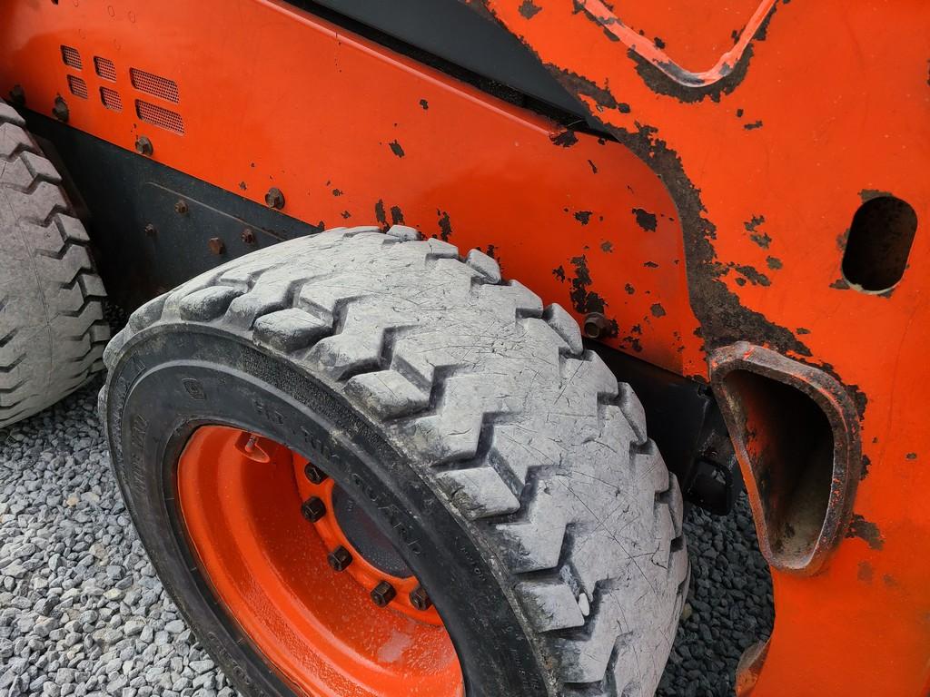 Kubota SSV65 Skid Steer 'Runs & Operates'