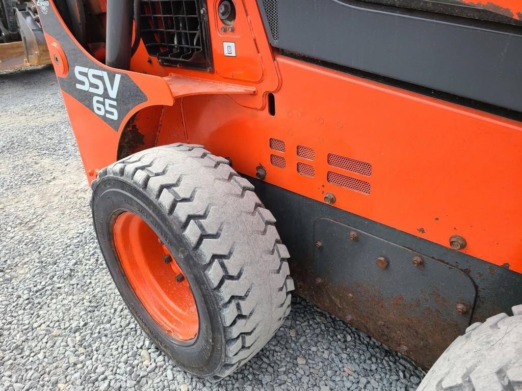 Kubota SSV65 Skid Steer 'Runs & Operates'