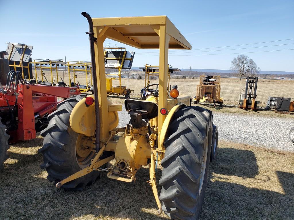 Ford 530A Tractor 'Runs & Operates'
