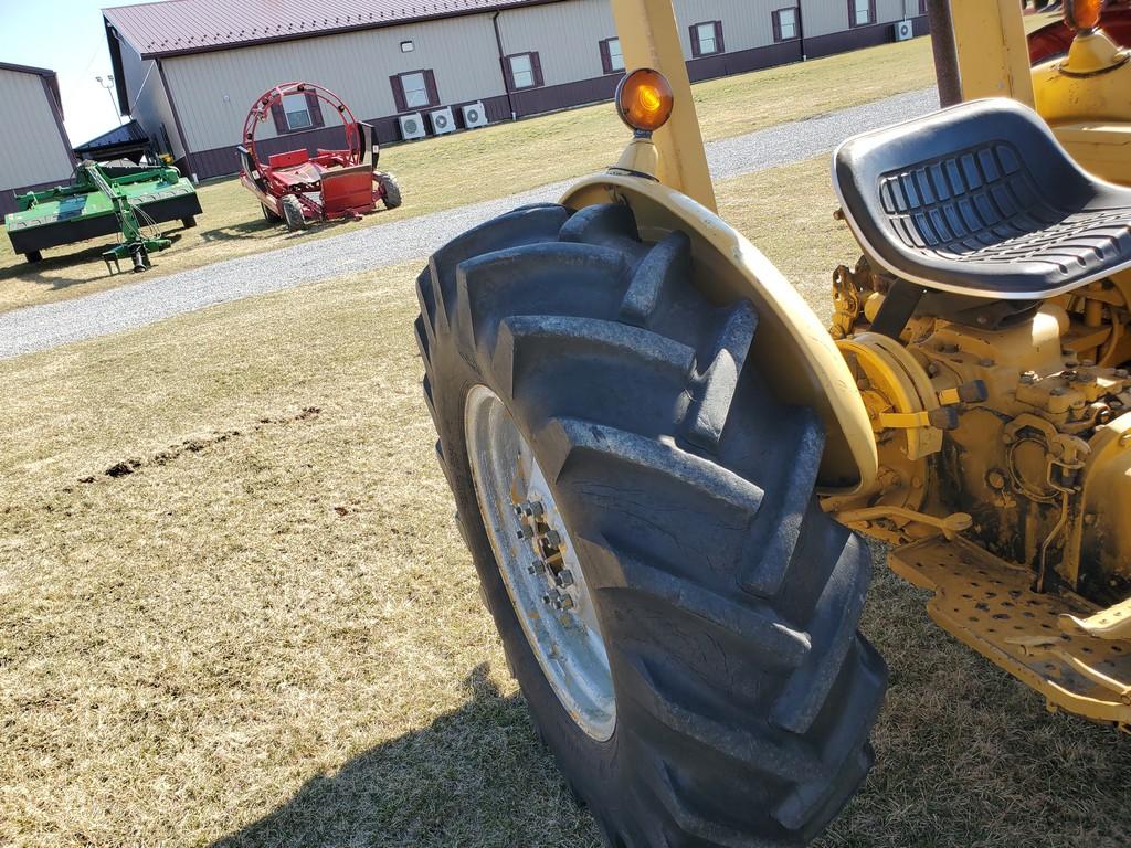 Ford 530A Tractor 'Runs & Operates'