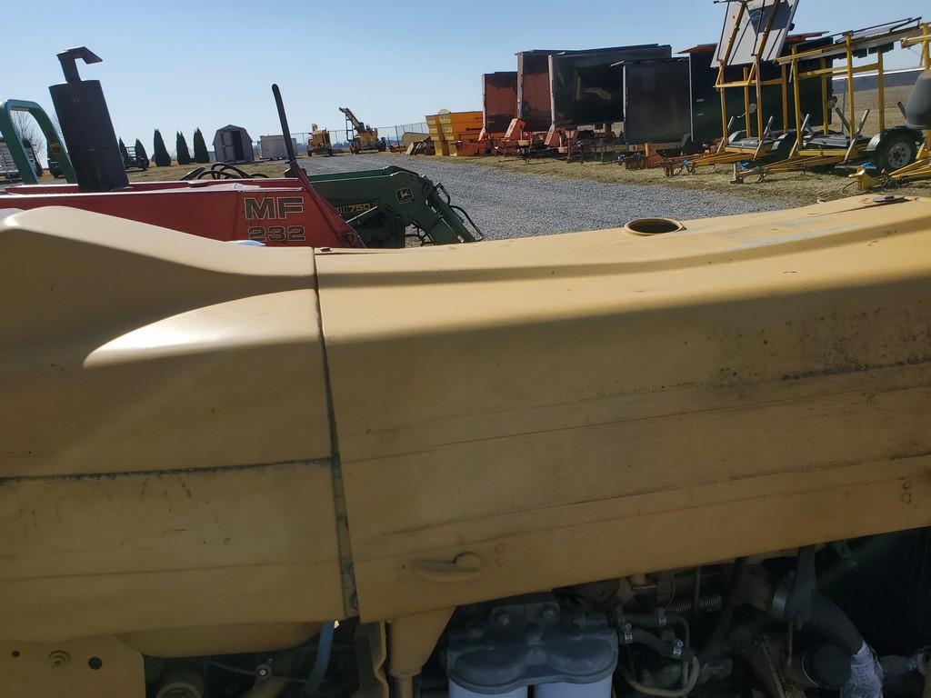 Ford 530A Tractor 'Runs & Operates'