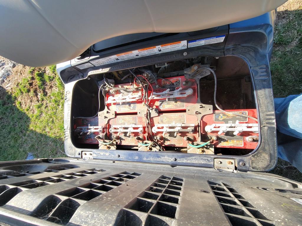 2018 Yamaha DR2E18 Golf Cart 'AS-IS, THIS UNIT HAS PROBLEMS, All of its problems may or may not be d
