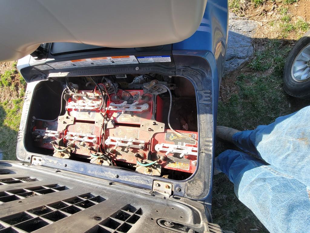 2018 Yamaha DR2E18 Golf Cart 'AS-IS, THIS UNIT HAS PROBLEMS, All of its problems may or may not be d