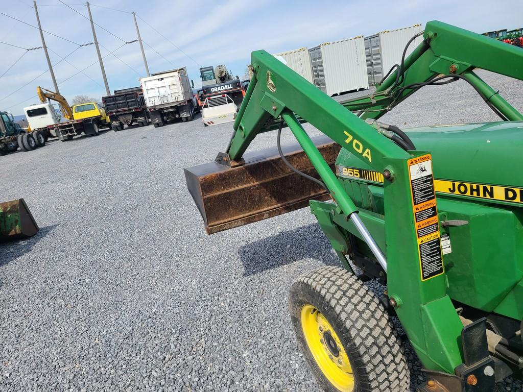 John Deere 955 Compact Loader Tractor 'AS-IS, THIS UNIT HAS PROBLEMS, All of its problems may or may