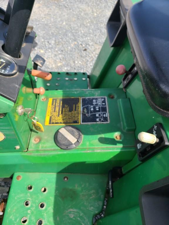 John Deere 955 Compact Loader Tractor 'AS-IS, THIS UNIT HAS PROBLEMS, All of its problems may or may