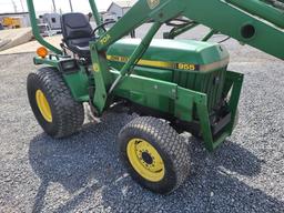 John Deere 955 Compact Loader Tractor 'AS-IS, THIS UNIT HAS PROBLEMS, All of its problems may or may