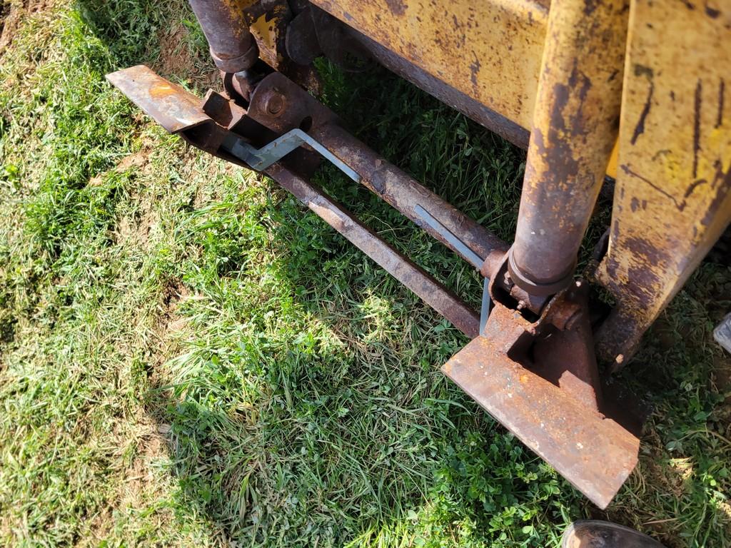 Gehl 4625 Skid Steer  'Runs & Operates'