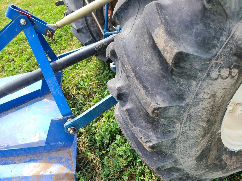 New Holland 1920 Tractor 'Runs & Operates'