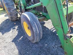 John Deere 2555 Loader Tractor 'AS-IS, THIS UNIT HAS PROBLEMS, All of its problems may or may not be