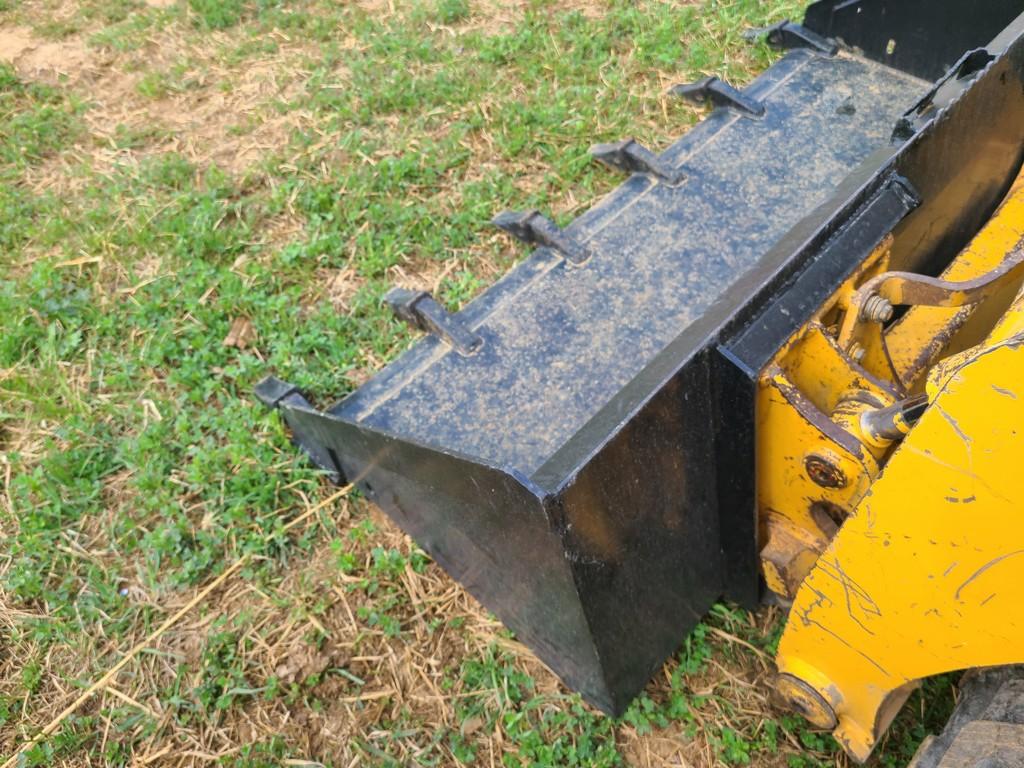 Gehl  CTL60 Track Skid Steer 'Elite Ride & Drive'