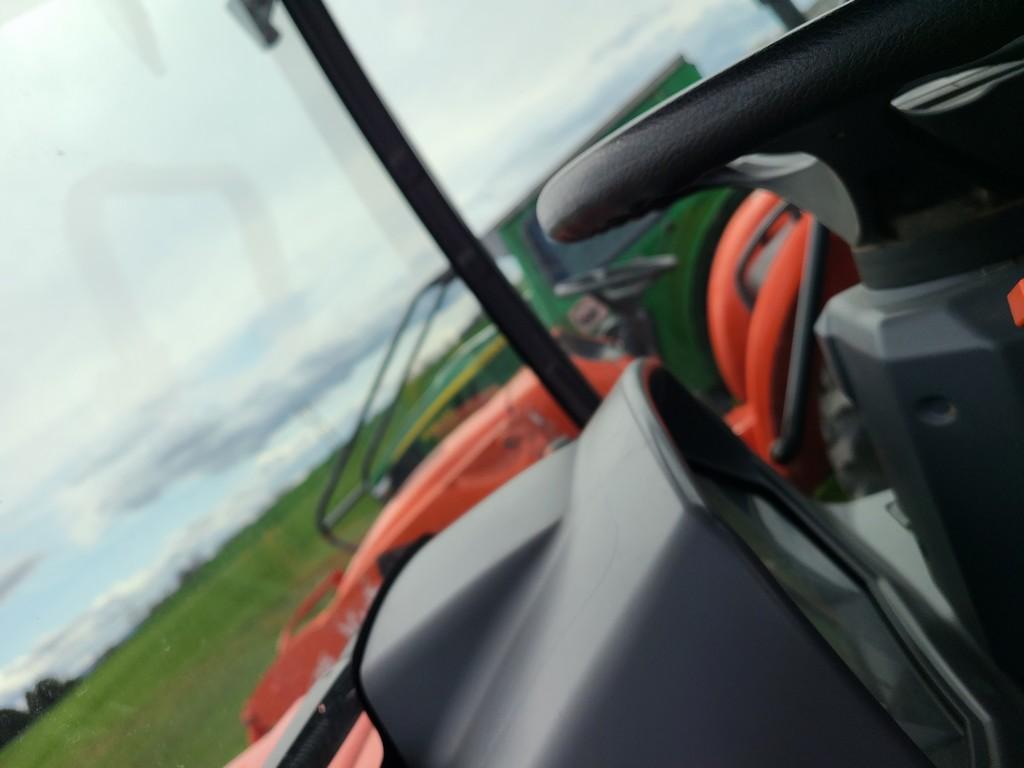 2021 Kubota L3560 Cab Compact Loader Tractor 'Ride & Drive'