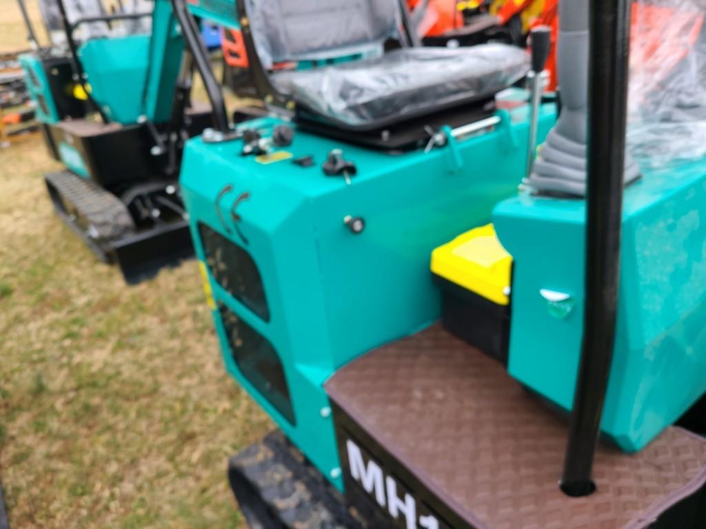 2025 Agrotk MH12R Mini Excavator 'NEW'