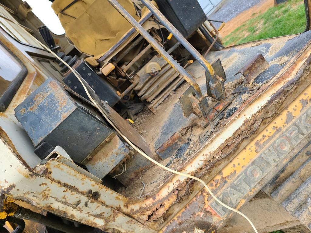 Kato HD550SEL Excavator 'Runs & Operates'