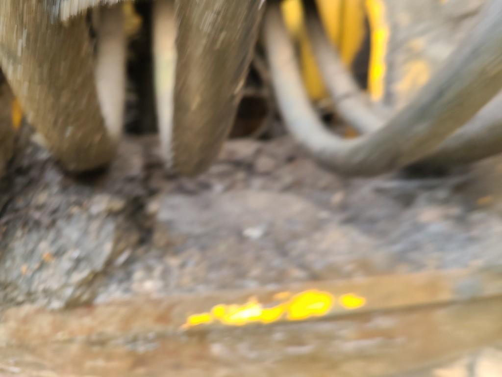 Kato HD550SEL Excavator 'Runs & Operates'