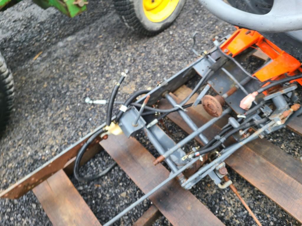 Kubota BX22MLB Compact Tractor 'AS-IS, THIS UNIT HAS PROBLEMS, All of its problems may or may not be