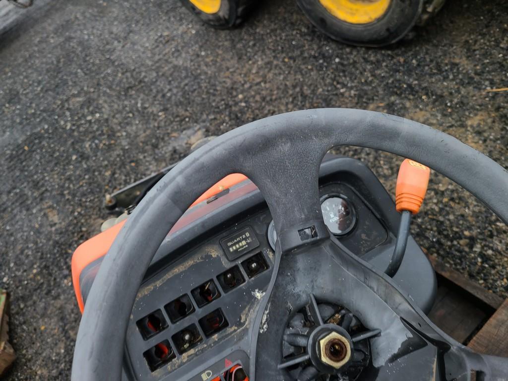 Kubota BX22MLB Compact Tractor 'AS-IS, THIS UNIT HAS PROBLEMS, All of its problems may or may not be