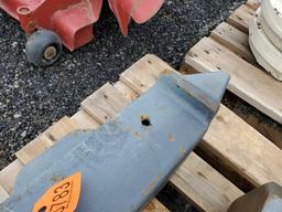 New Holland  Weight Bracket