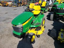 2006 John Deere  X320 Riding Tractor 'Ride & Drive'