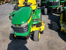 2006 John Deere  X320 Riding Tractor 'Ride & Drive'