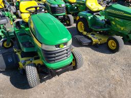 2006 John Deere  X320 Riding Tractor 'Ride & Drive'
