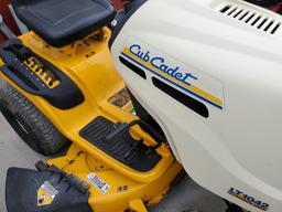 2006 Cub Cadet LT1042 Riding Tractor 'Runs & Operates'