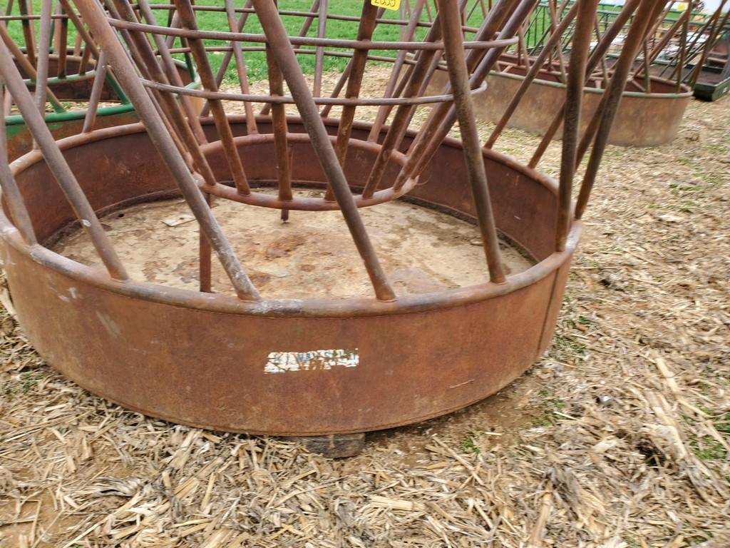 J&L Hay Saver Round Bale Feeder