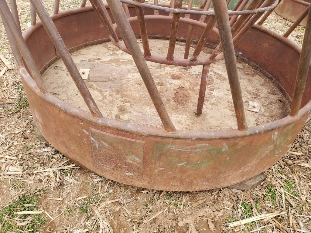 J&L Hay Saver Round Bale Feeder