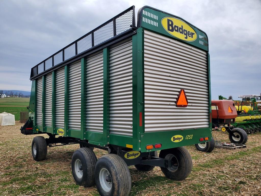 Badger 1250 Forage Wagon