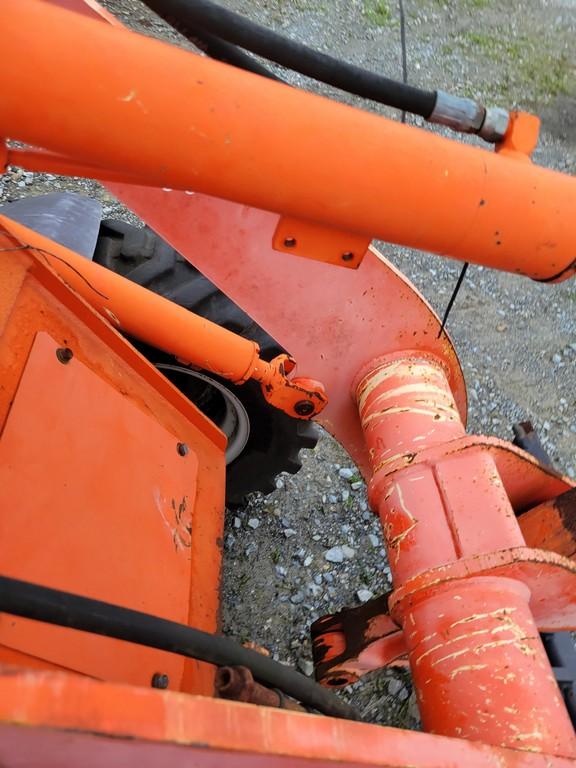 Kubota R420 Wheel Loader 'Runs & Operates'
